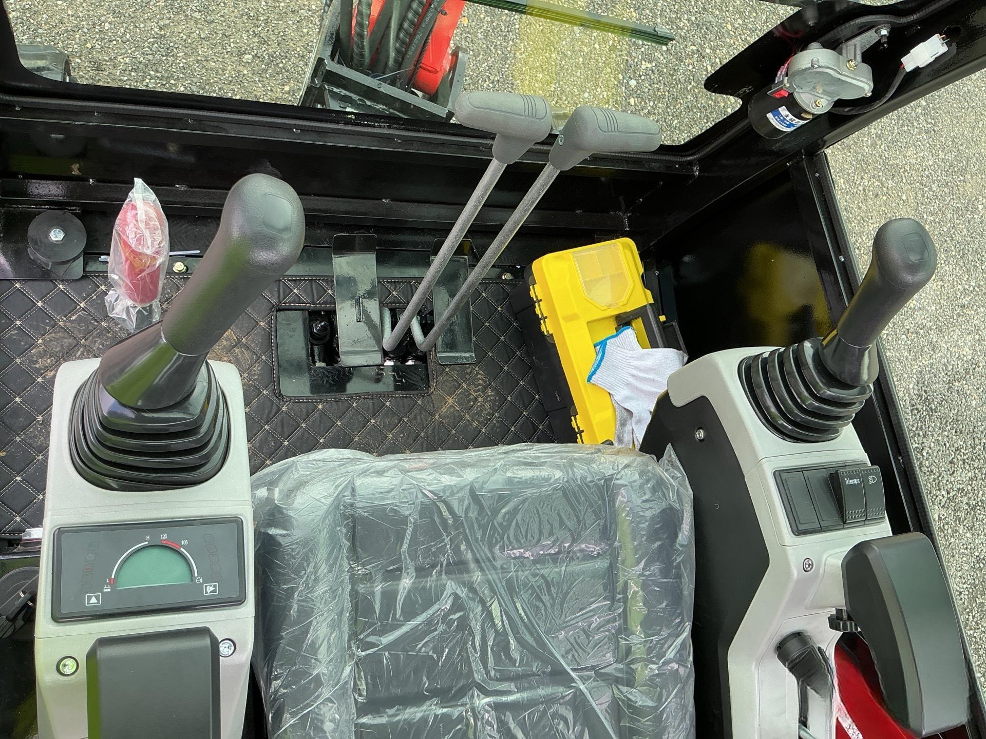 AGT-QNT50R 2.5-Ton Gasoline Mini Excavator With RATO Engine