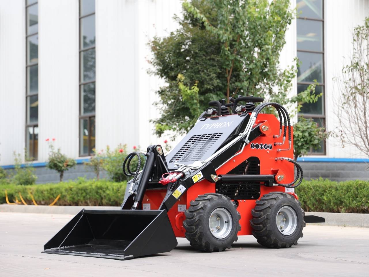 Brand New TYPHON STOMP 1800lbs Mini Skid Steer Loader 23HP Wheel Gas EPA B & S Engine USA