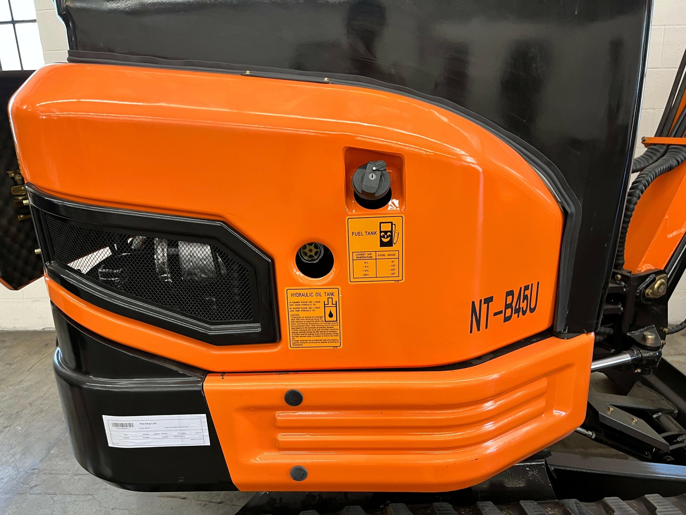 3 Ton, Yanmar Diesel Engine Mini Excavator w/ Swing Boom & Hydraulic Thumb | AGT-NTB45U | Pick up only or Arrange Shipping!