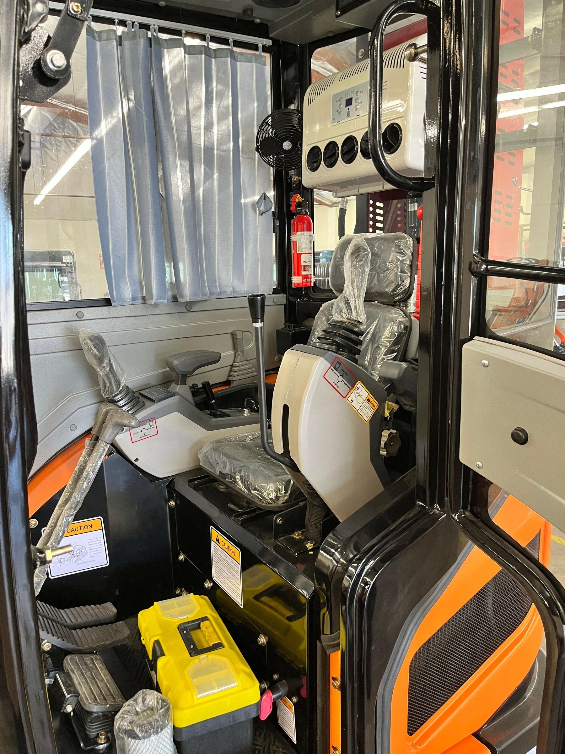 3 Ton, Yanmar Diesel Engine Mini Excavator w/ Swing Boom & Hydraulic Thumb | AGT-NTB45U | Pick up only or Arrange Shipping!