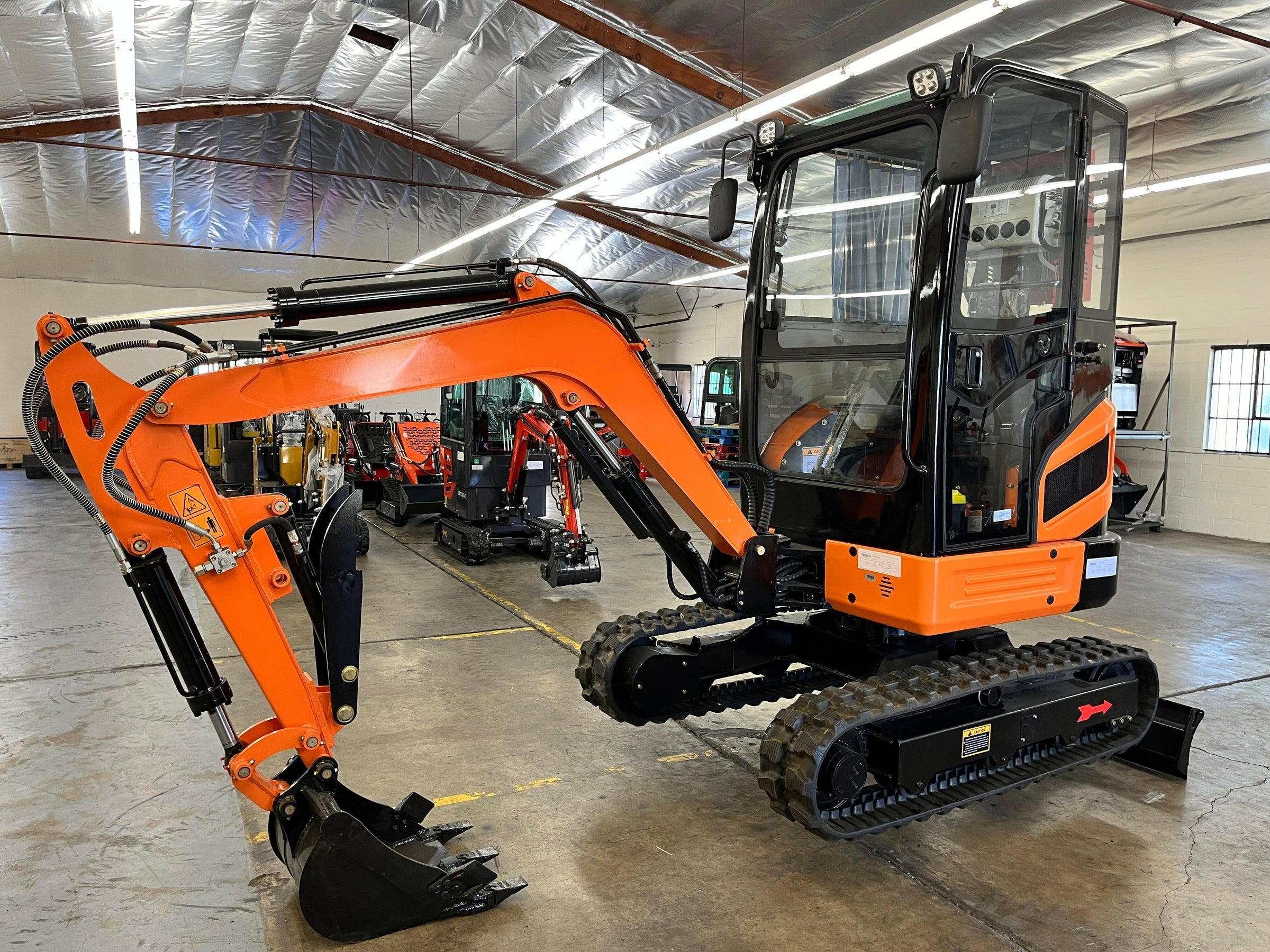 3 Ton, Yanmar Diesel Engine Mini Excavator w/ Swing Boom & Hydraulic Thumb | AGT-NTB45U | Pick up only or Arrange Shipping!