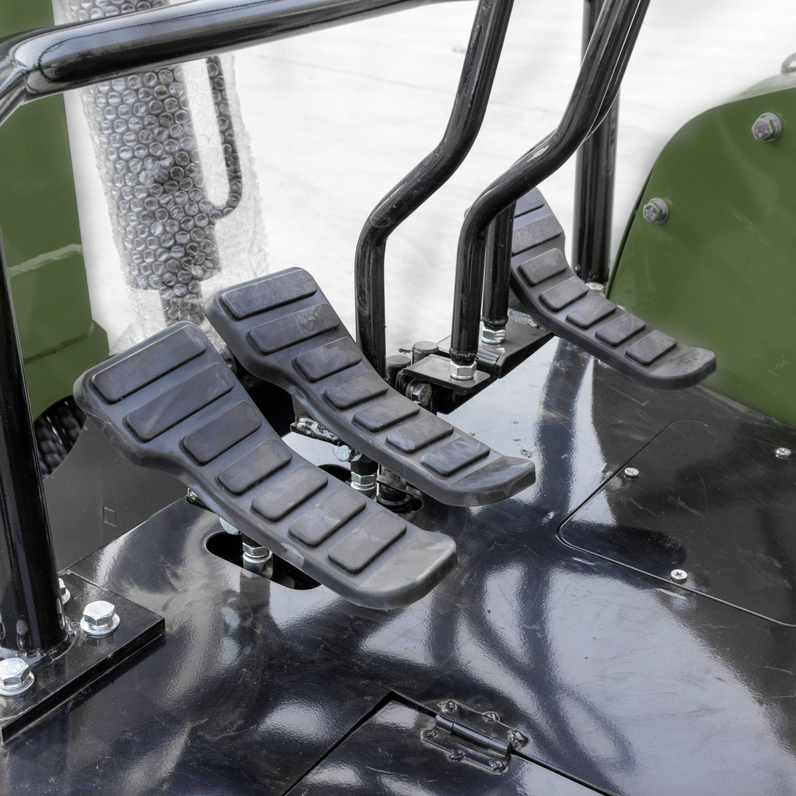 2025 4000 lb Typhon Terror XVIII Mini Excavator Rubber Track with Kubota Diesel Engine - 0