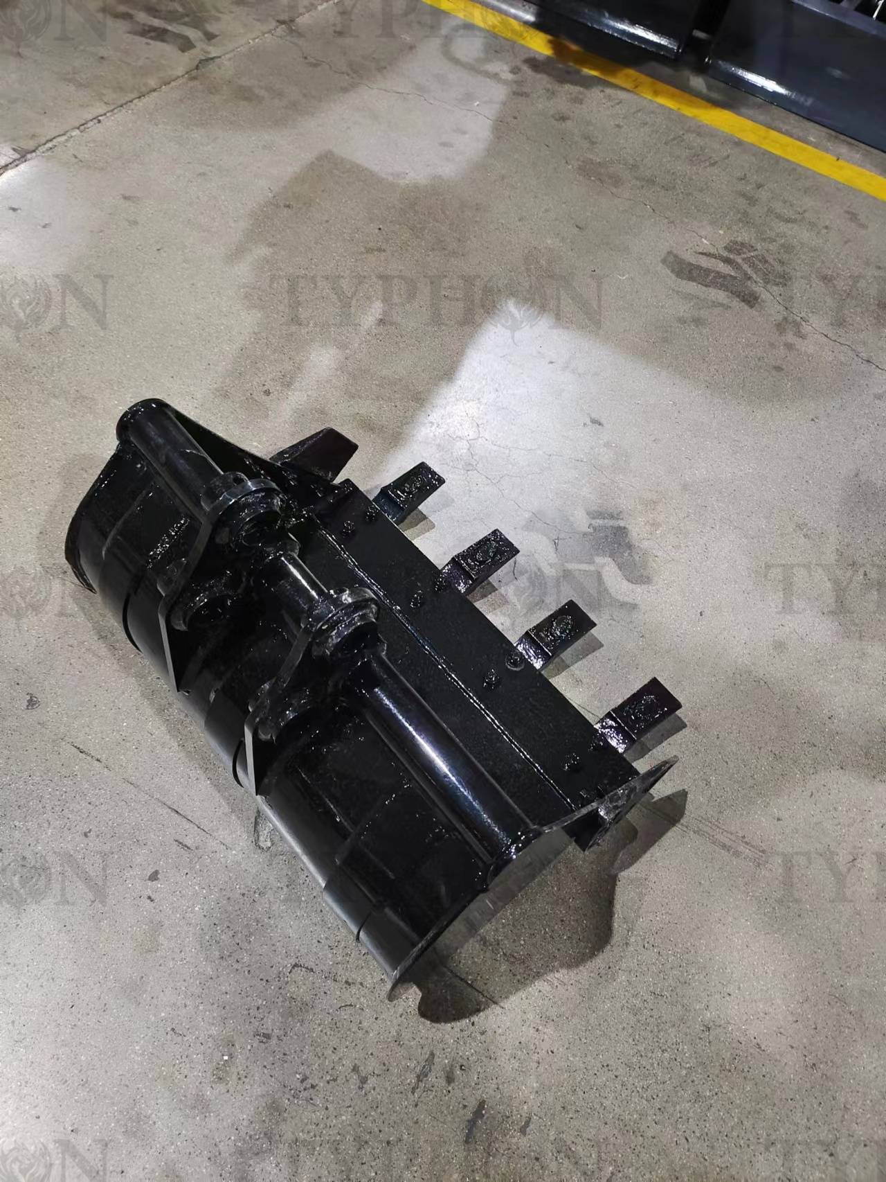 2-3.5 Ton Mini Excavator Attachment 600mm Teeth Bucket Trenching Buckets 23 inch