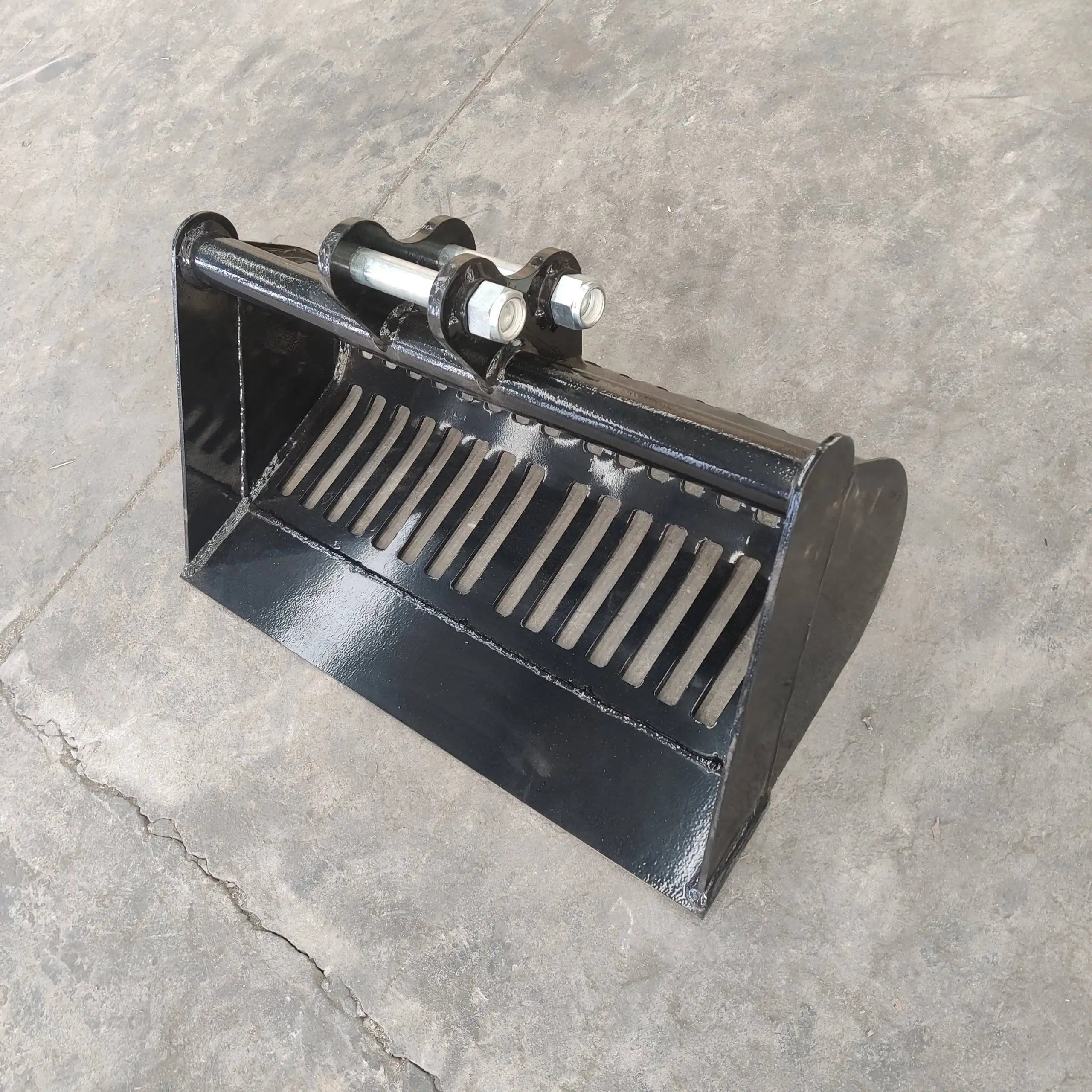 Screening skeleton Bucket Attachment 600mm TYPHON Mini Excavators USA - 0