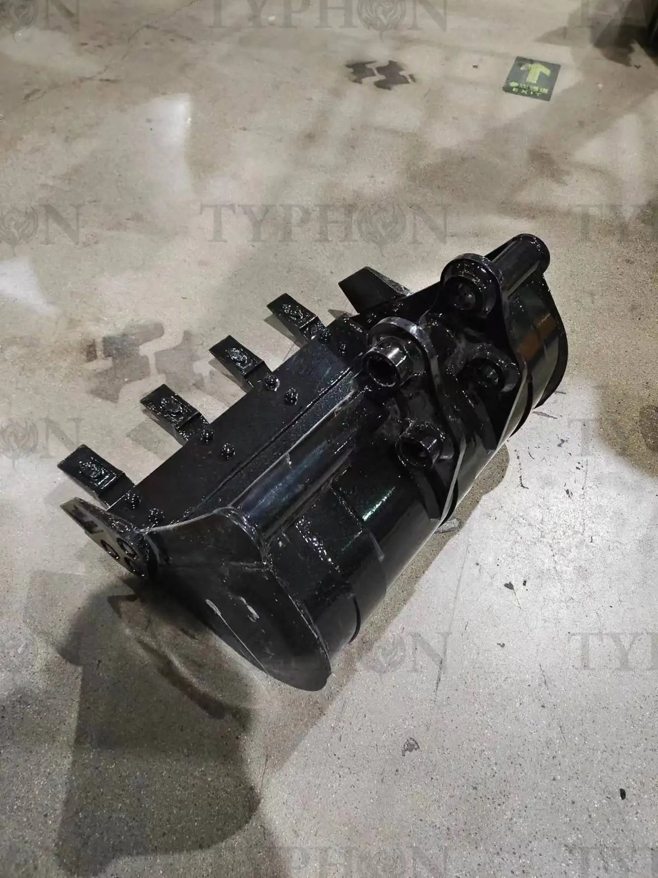 2-3.5 Ton Mini Excavator Attachment 600mm Teeth Bucket Trenching Buckets 23 inch